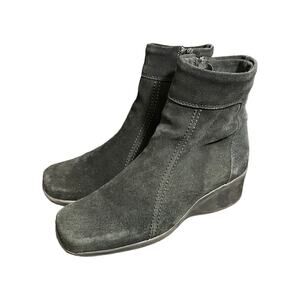 La Canadienne Felicia Wedge Ankle Boots Womens 7M Black‎ Suede Fleece Lined Zip